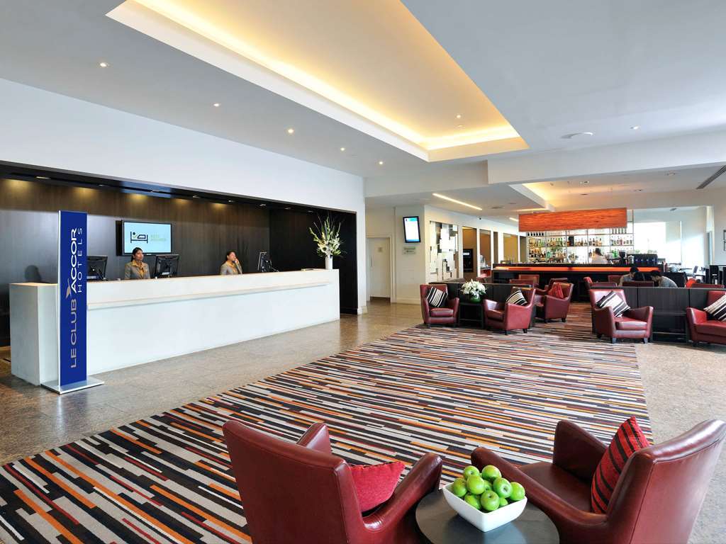 Novotel Melbourne Глен-Уэверли Экстерьер фото